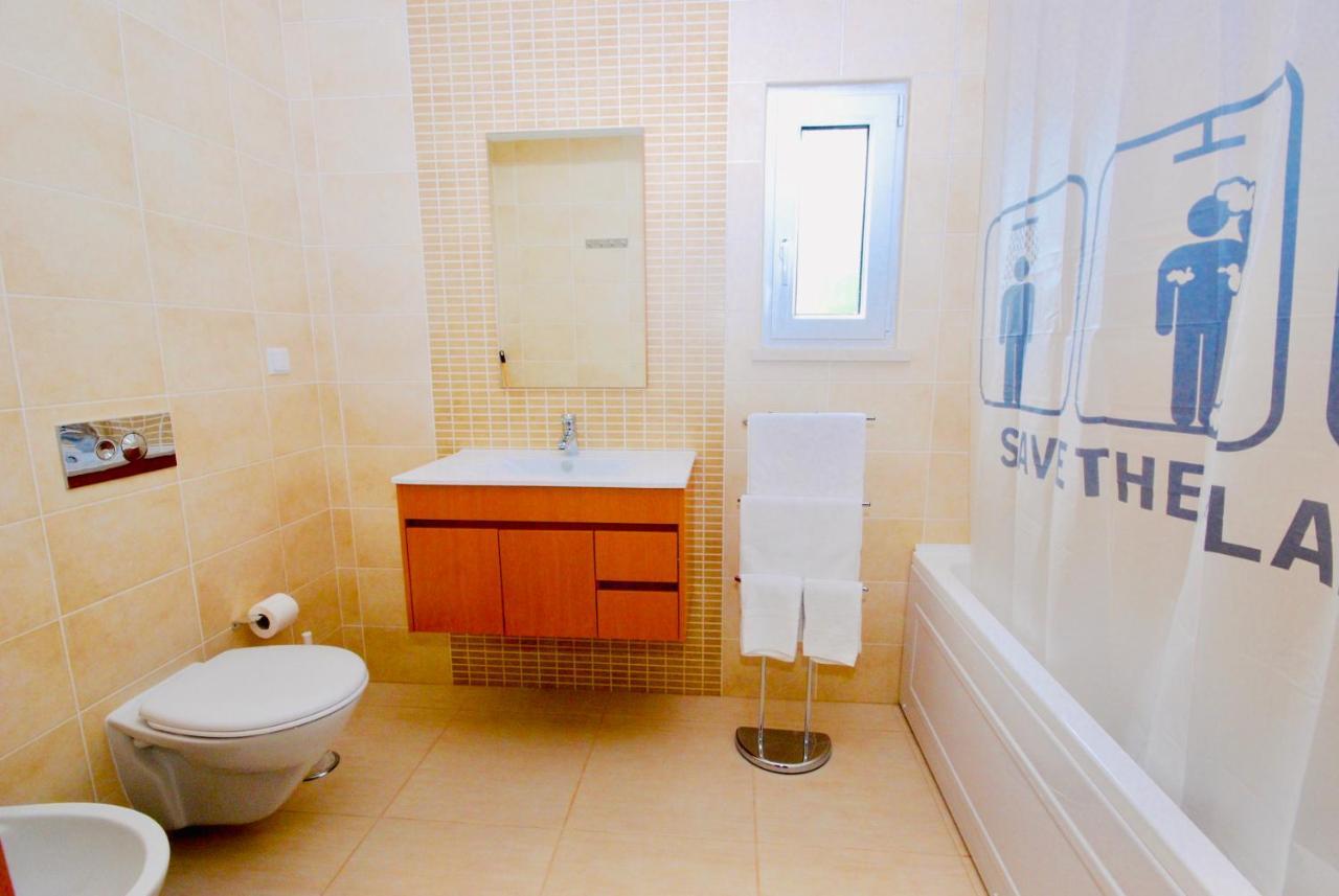 Marta Apartment - Balcony, Patio, Pool เฟอร์เรล ภายนอก รูปภาพ